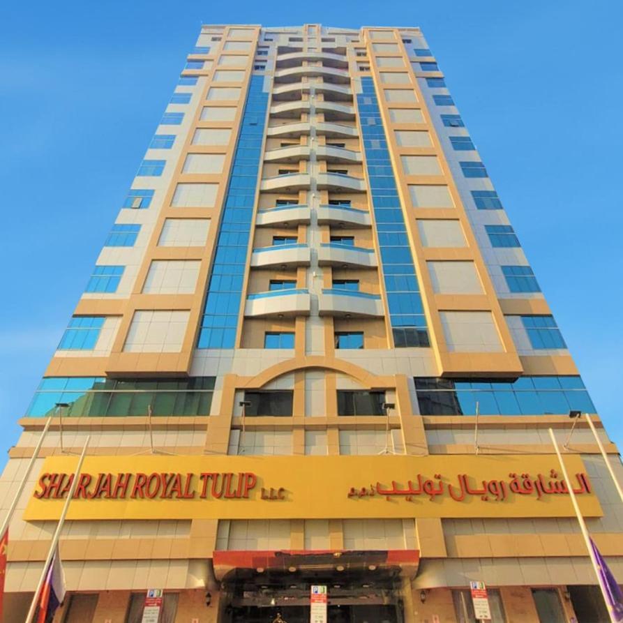 Sharjah Royal Tulip Hotel Apartments توليب رويال الشارقة Exterior foto